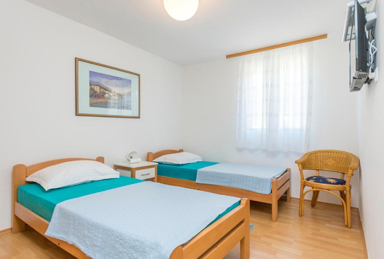 Apartments Ljubomir Rogoznica  Εξωτερικό φωτογραφία