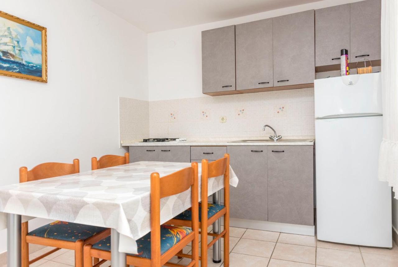 Apartments Ljubomir Rogoznica  Εξωτερικό φωτογραφία